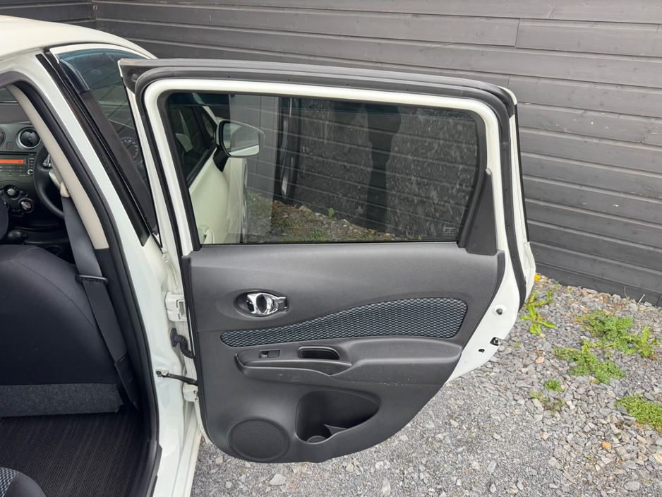 2016 Nissan Note - image 16