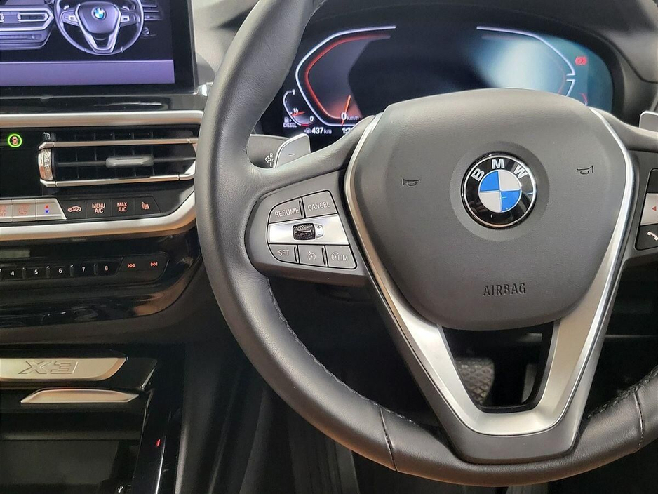 2024 BMW X3 - image 17