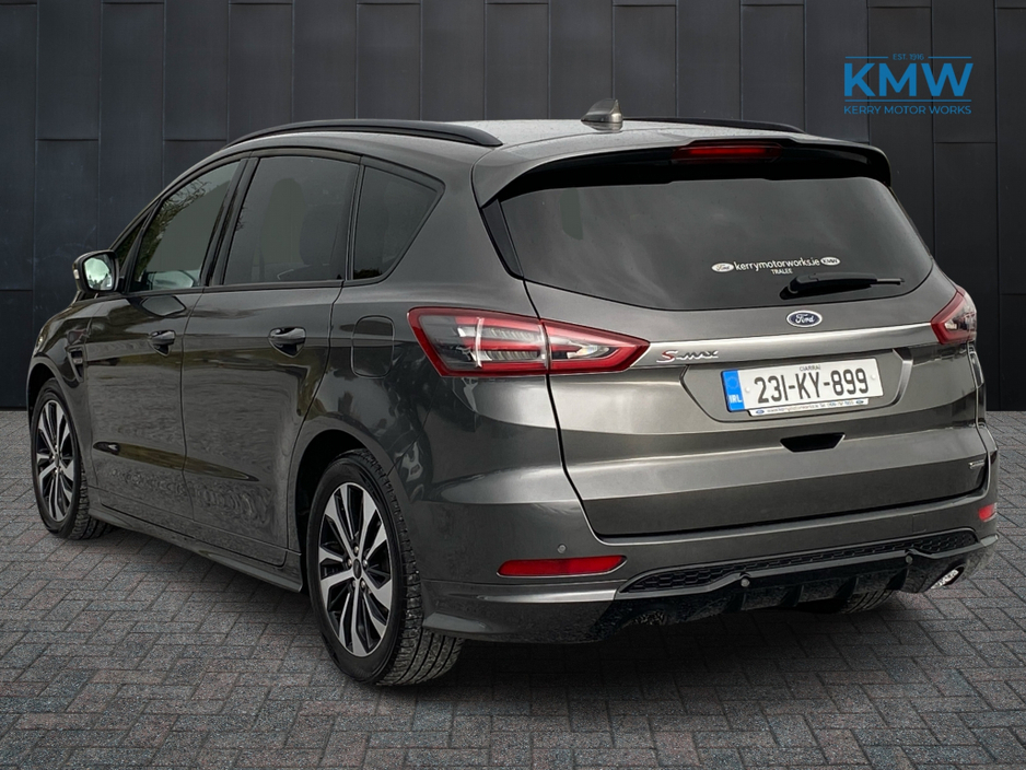 2023 Ford S-Max - image 3