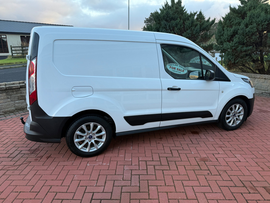 2022 Ford Transit Connect  €14,995
