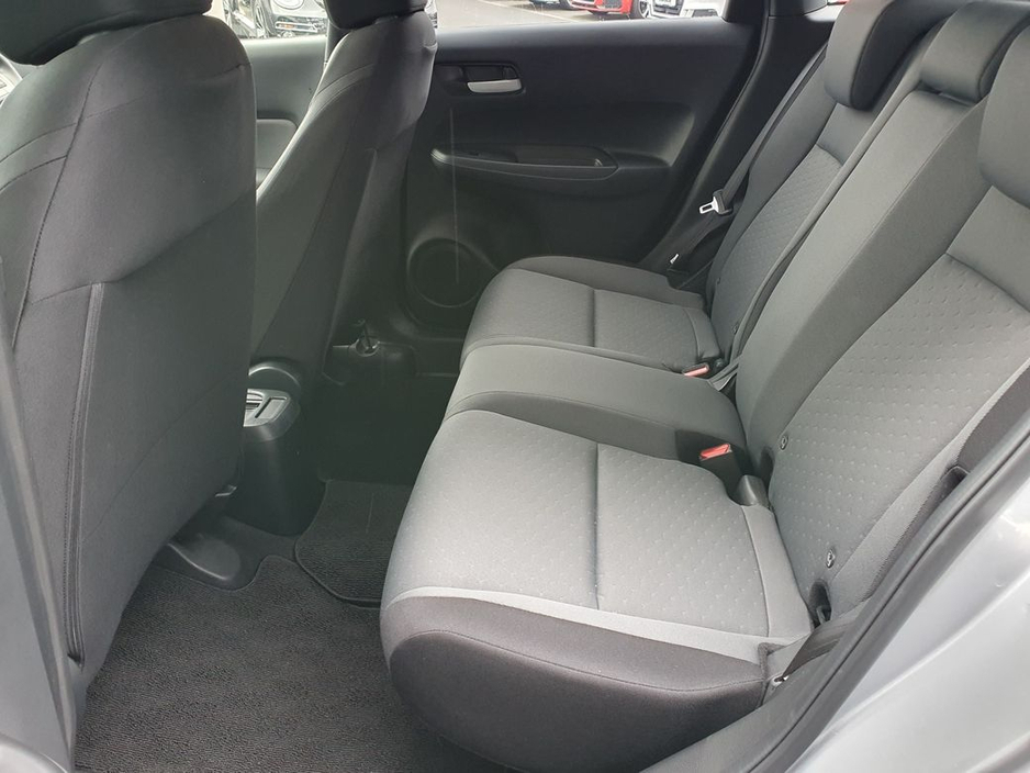 2020 Honda Jazz - image 12