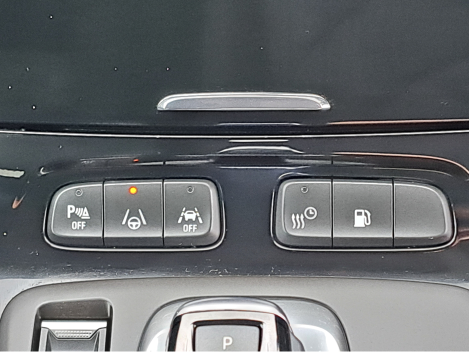 2023 Opel Grandland - image 25