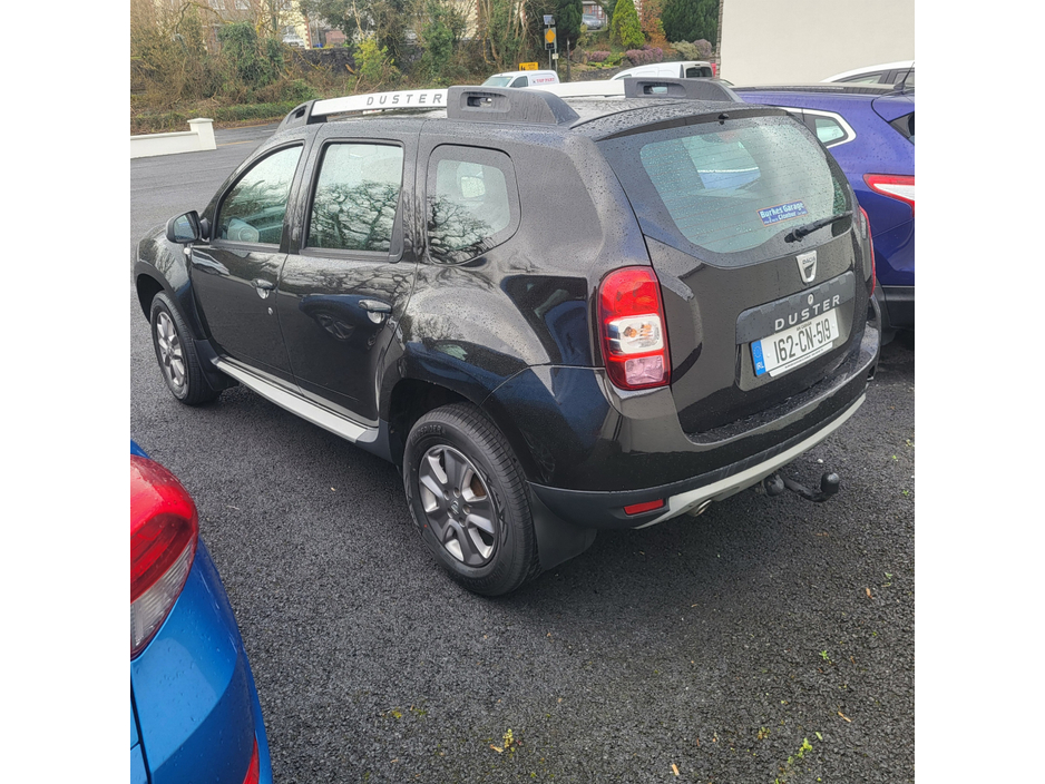 2016 Dacia Duster - image 4
