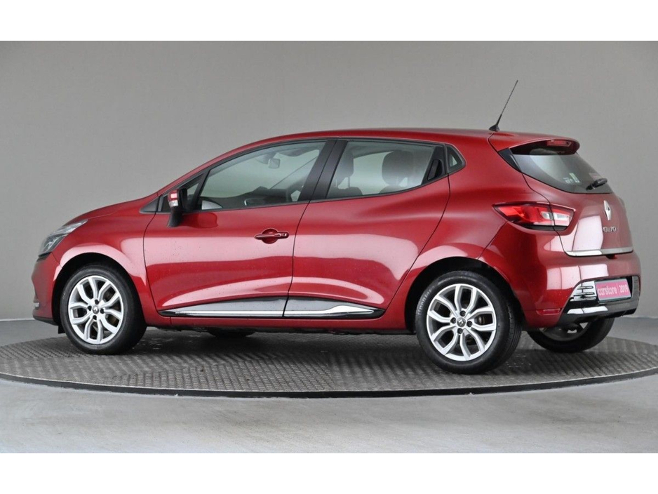 2019 Renault Clio - image 6