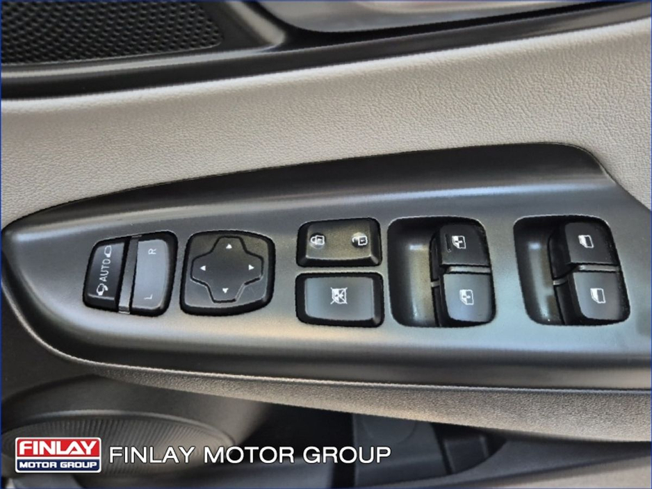 2023 Hyundai Kona - image 17