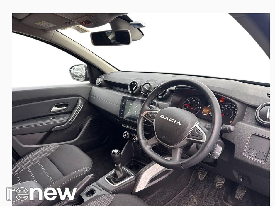 2024 Dacia Duster - image 6