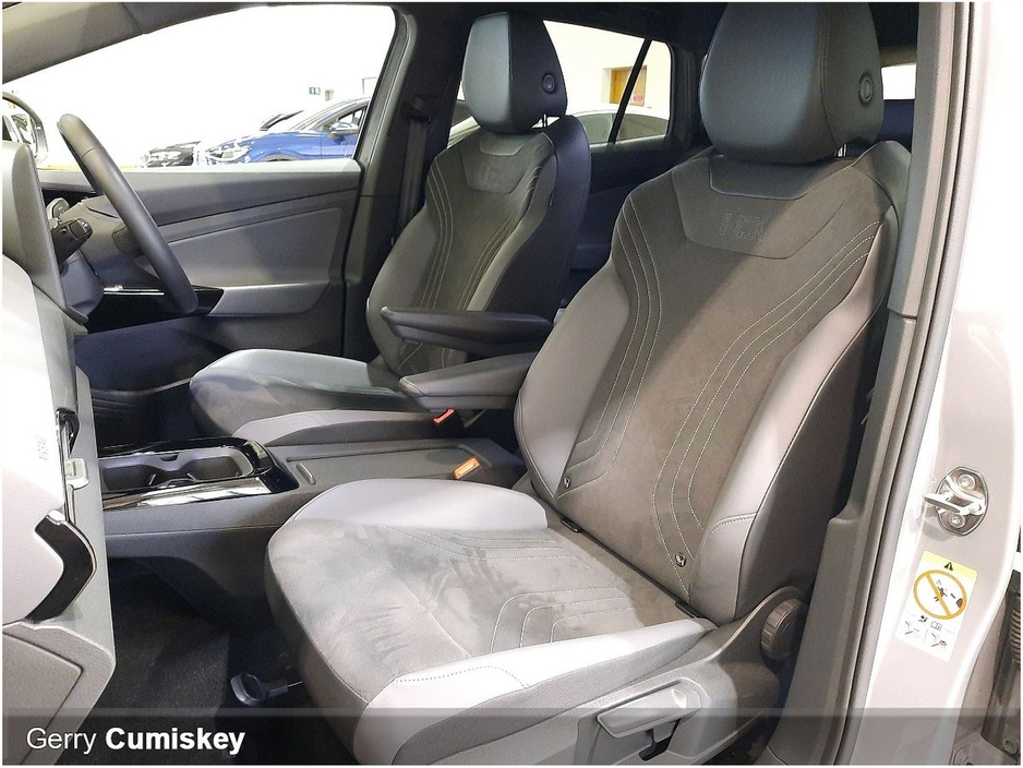 2025 Volkswagen ID.4 - image 4