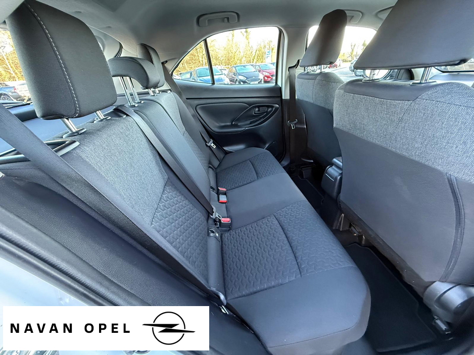 2023 Toyota Yaris Cross Cross Luna 1.5 Hybrid €26,950