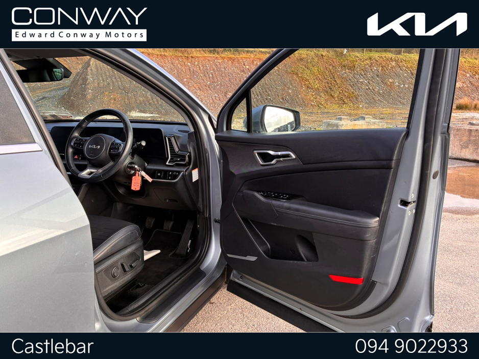 2023 Kia Sportage - image 9