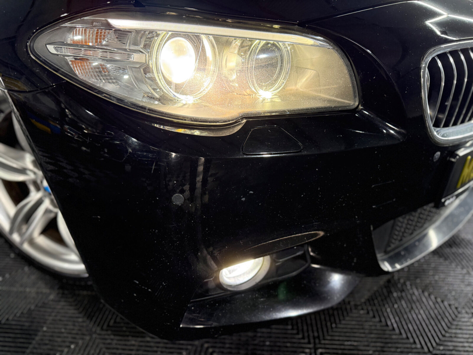 2015 BMW 5 Series - image 3