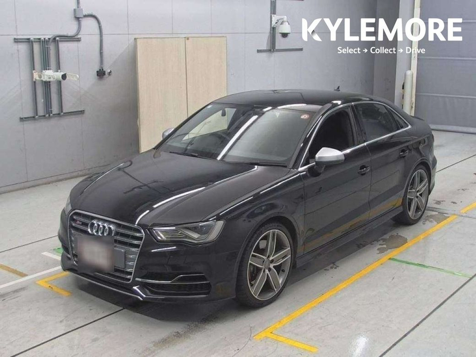2016 Audi S3 BLACK HALF LEATHER UPHOLSTERY - FACTORY ALLOY WHEELS - FLAT BOTTOM STEERING WHEEL - REVERSE CAMERA €25,950