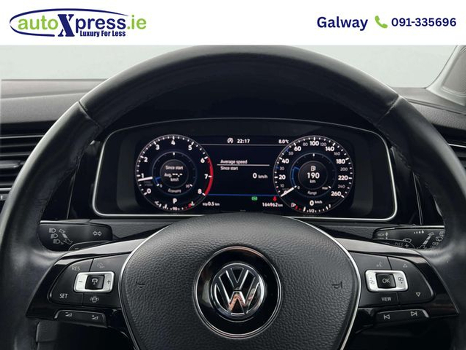 2019 Volkswagen Golf - image 19