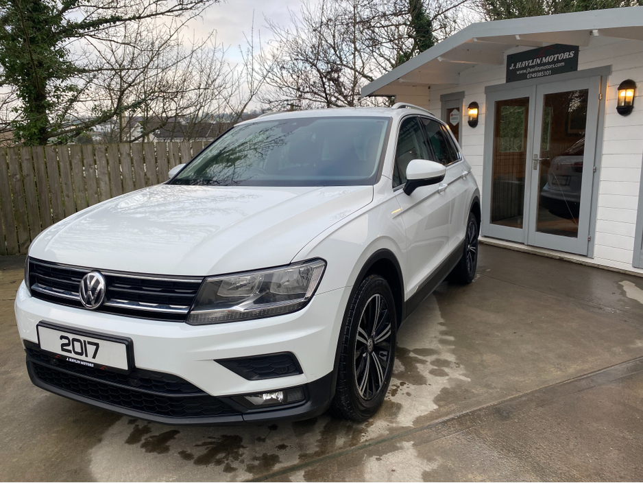 2017 Volkswagen Tiguan 2.0 TDi SE €17,995