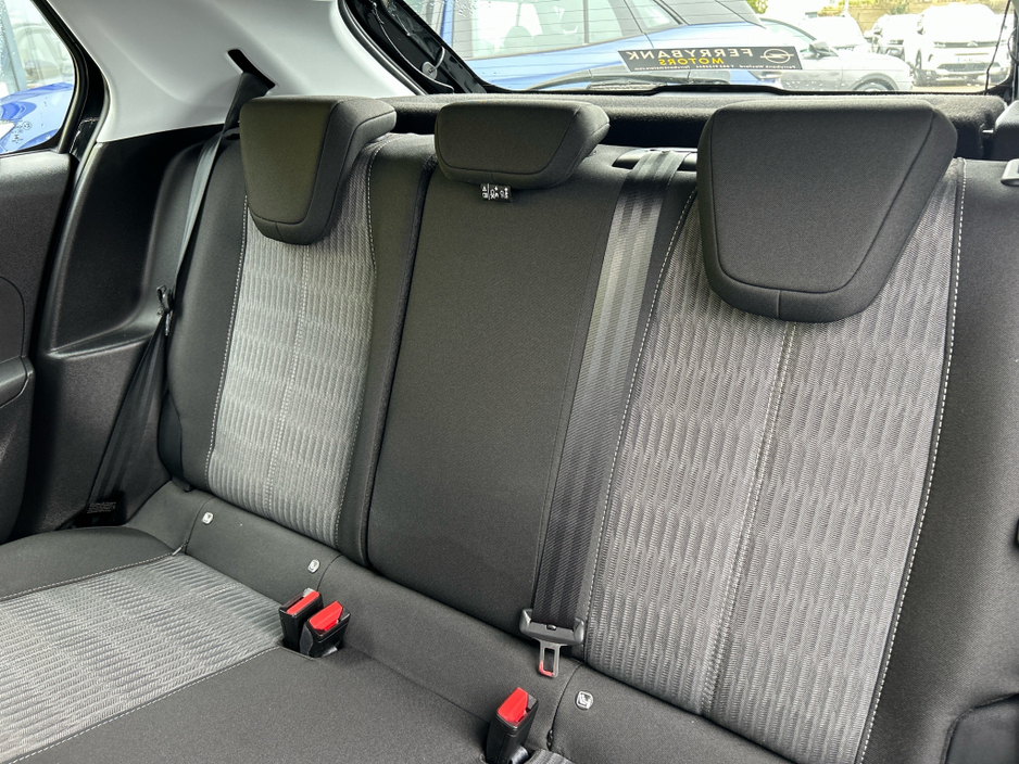 2023 Opel Corsa SC-1.2 75PS-PET-5SP-MY22 4DR