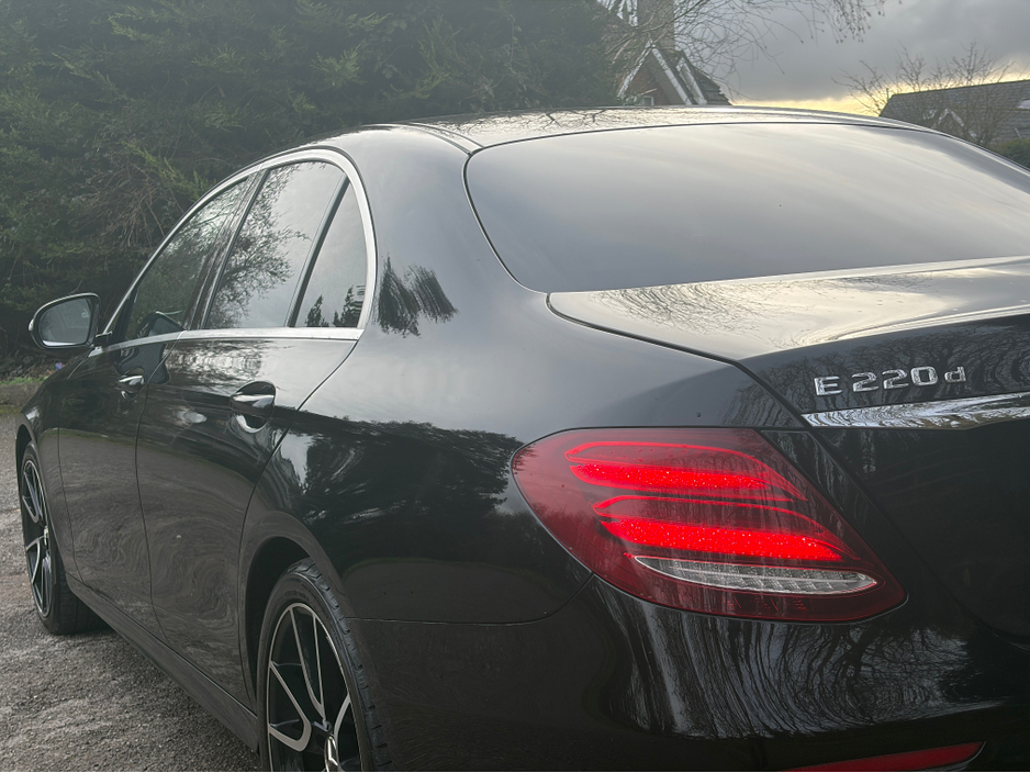 2017 Mercedes-Benz E Class - image 11