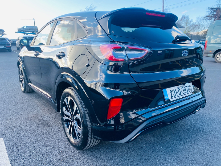 2023 Ford Puma - image 9