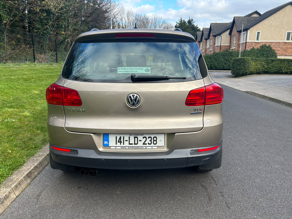2014 Volkswagen Tiguan - image 5