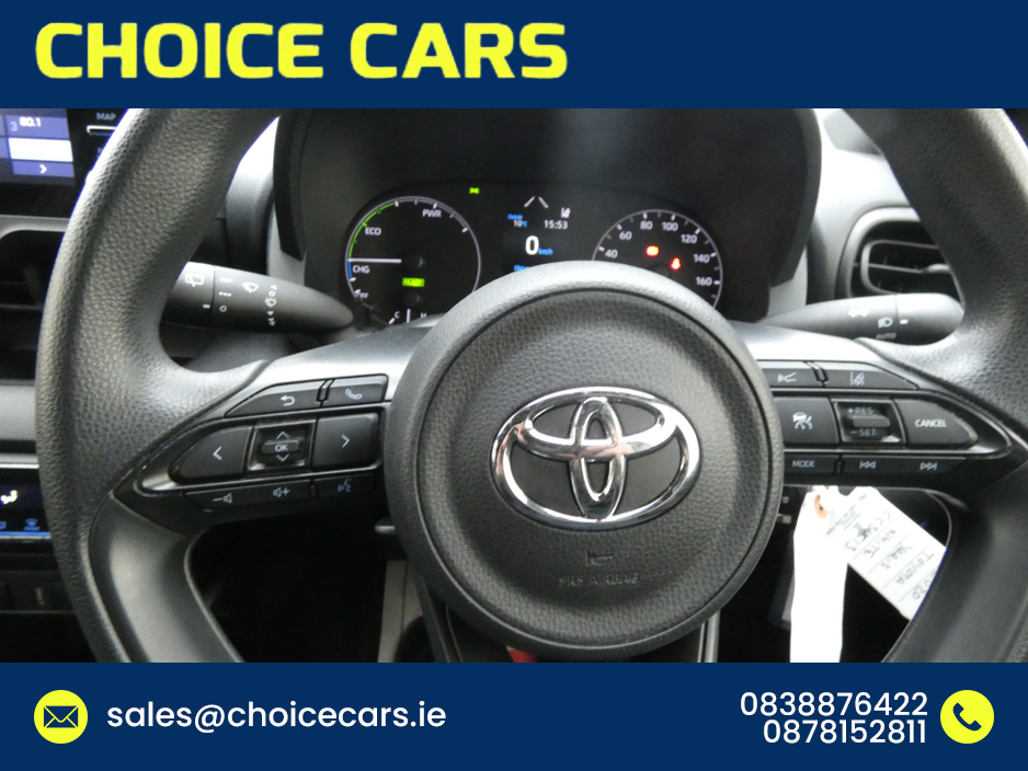 2020 Toyota Yaris - image 9