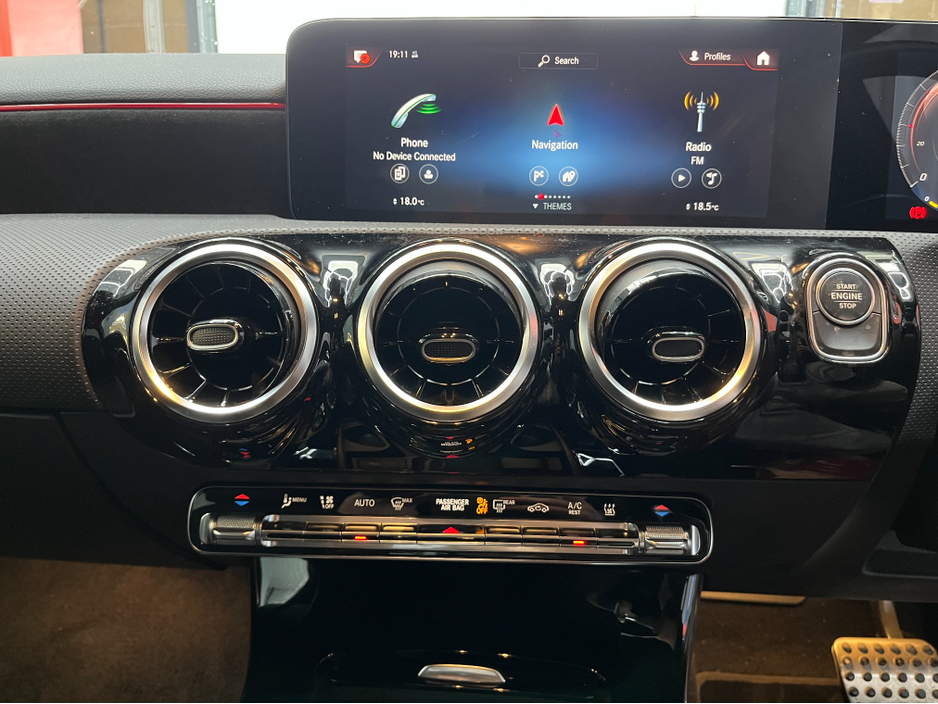 2021 Mercedes-Benz A Class €27950 2021 MERCEDES-BENZ A250E SEDAN 1.4 AUTOMATIC / €27,950