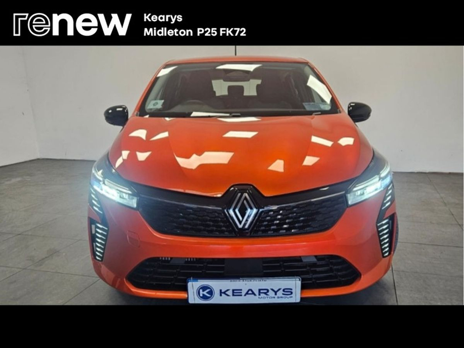 2025 Renault Clio - image 8