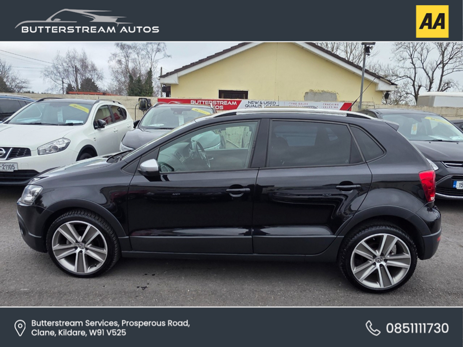 2011 Volkswagen Polo - image 8