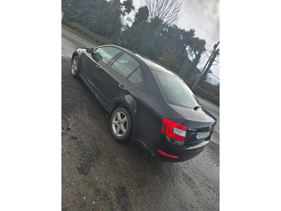 2015 Skoda Octavia 1.6 TDI CR 90BHP Active €5,200