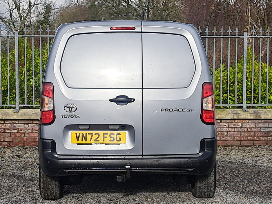 2022 Toyota Proace City Icon Model L1 1.5 Diesel SWB with 3 seats in front and double sliding doors.
