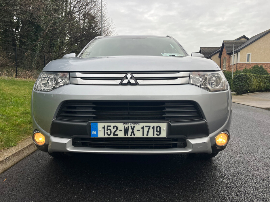 2015 Mitsubishi Outlander 2.2 DI-D 150PS 6MT 4WD 7-Seater Intense €11,950
