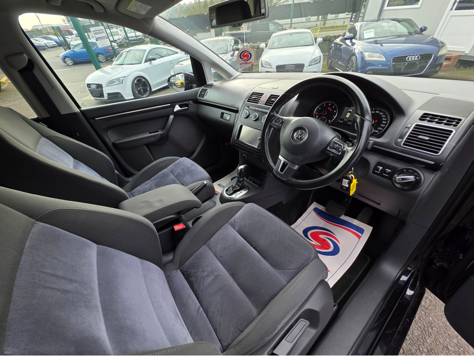 2013 Volkswagen Touran - image 6