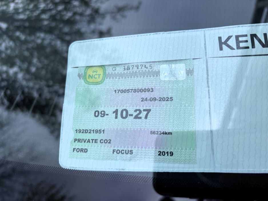 2019 Ford Focus - image 13