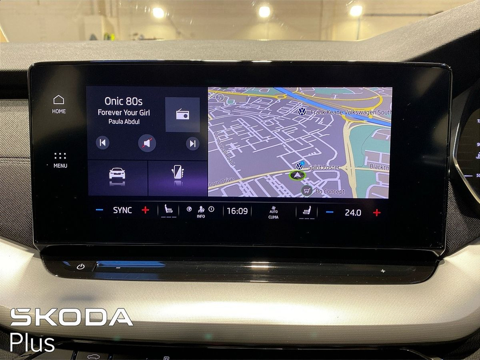 2023 Skoda Octavia - image 14