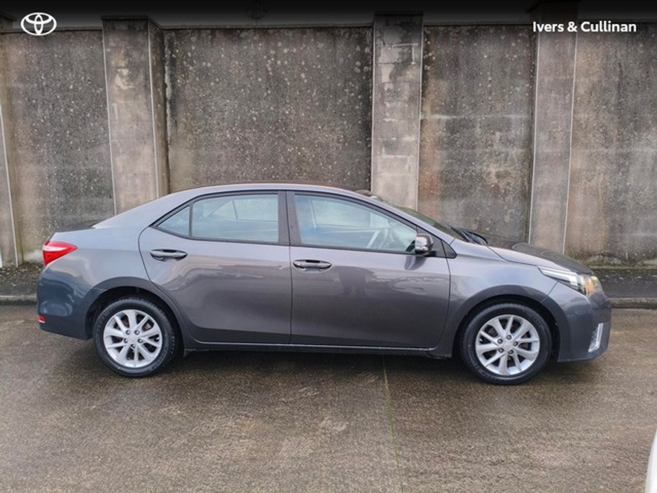 2015 Toyota Corolla COROLLA 1.4D4D AURA €9,950