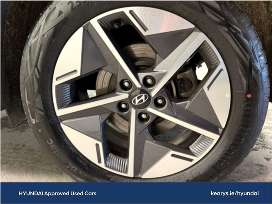 2025 Hyundai Tucson - image 8