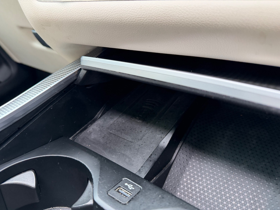 2019 BMW X5 - image 27