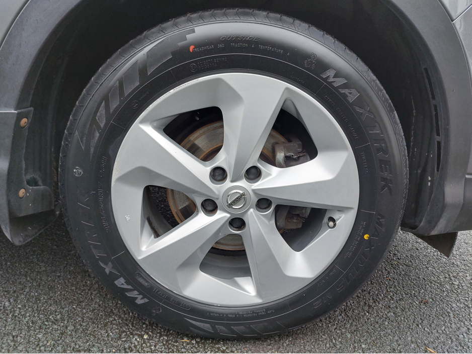 2019 Nissan Qashqai 1.2 SV 18 5DR PANORAMIC ROOF IDEAL FAMILY SUV €16,995