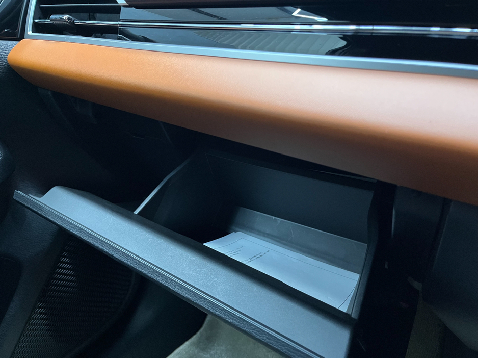 2023 Mitsubishi Outlander - image 25