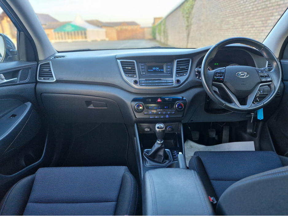 2016 Hyundai Tucson - image 13