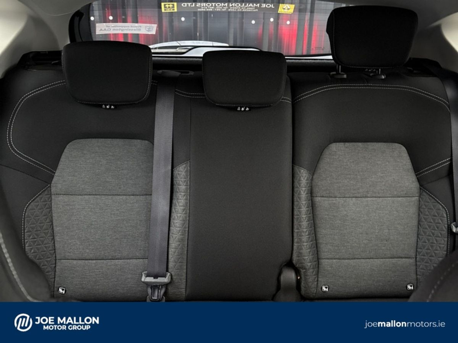 2022 Renault Captur - image 15