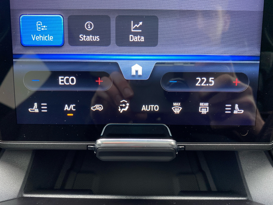 2026 Ford Capri - image 15