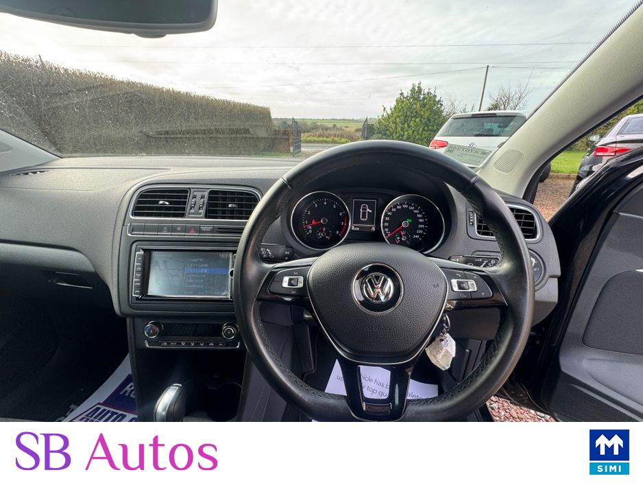 2017 Volkswagen Polo - image 13