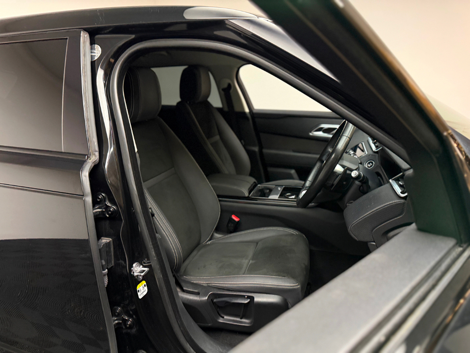2019 Land Rover Range Rover Velar - image 11