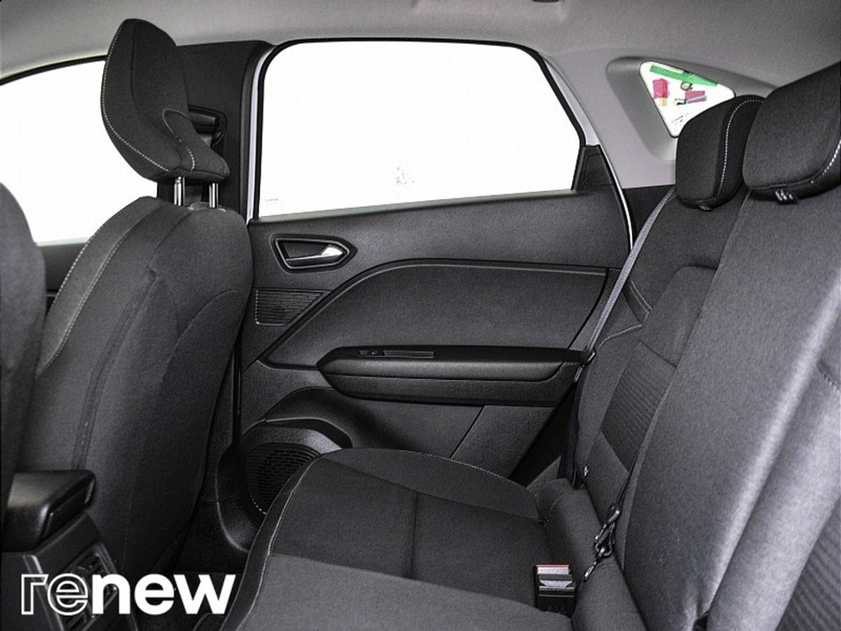 2020 Renault Captur - image 11