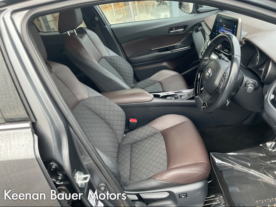 2018 Toyota C-HR HYBRID SOL 4DR AUTO €21,500