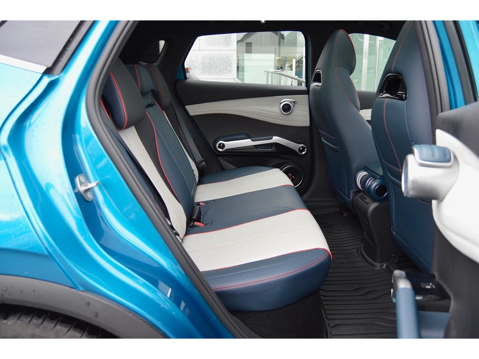 2025 BYD ATTO 3 60kWh 204PS Design . Leather Roof €35,995