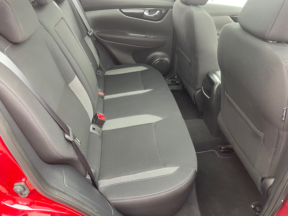 2021 Nissan Qashqai 1.3 PET SE DCT €23,995