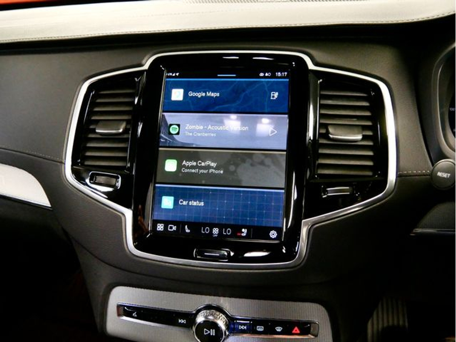 2024 Volvo XC90 - image 17