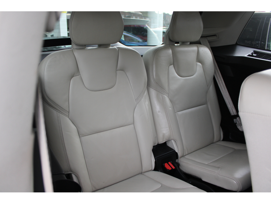 2017 Volvo XC90 D5 AWD INSCRIPTION GT 5DR AUTO €28,450