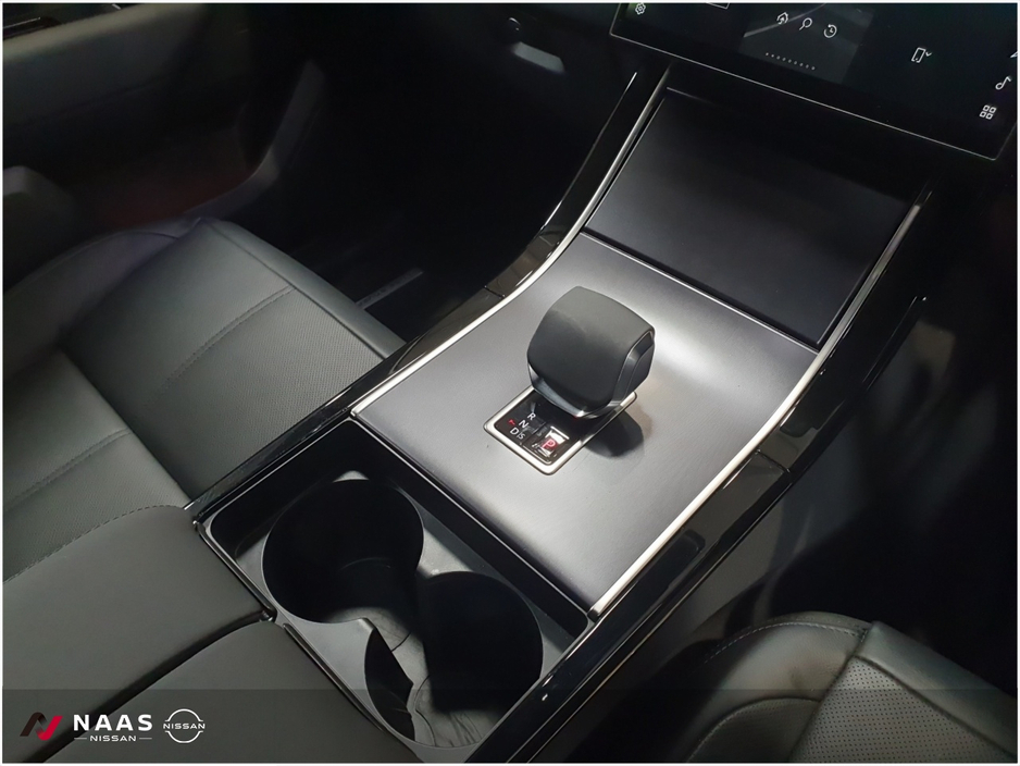 2025 Land Rover Range Rover Velar DYNAMIC SE PHEV €73,945