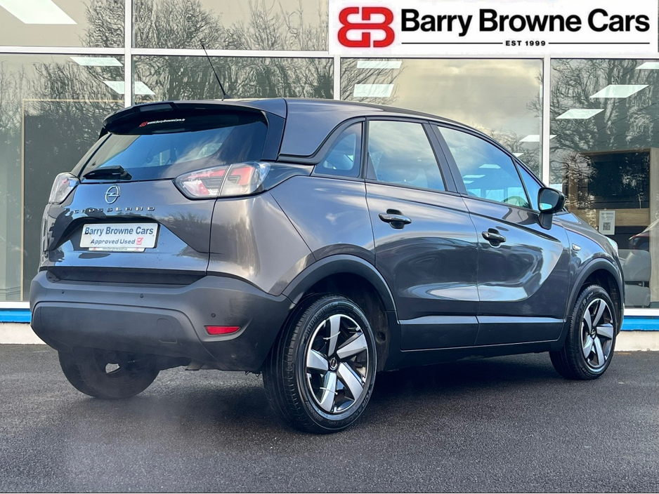 2023 Opel Crossland - image 8