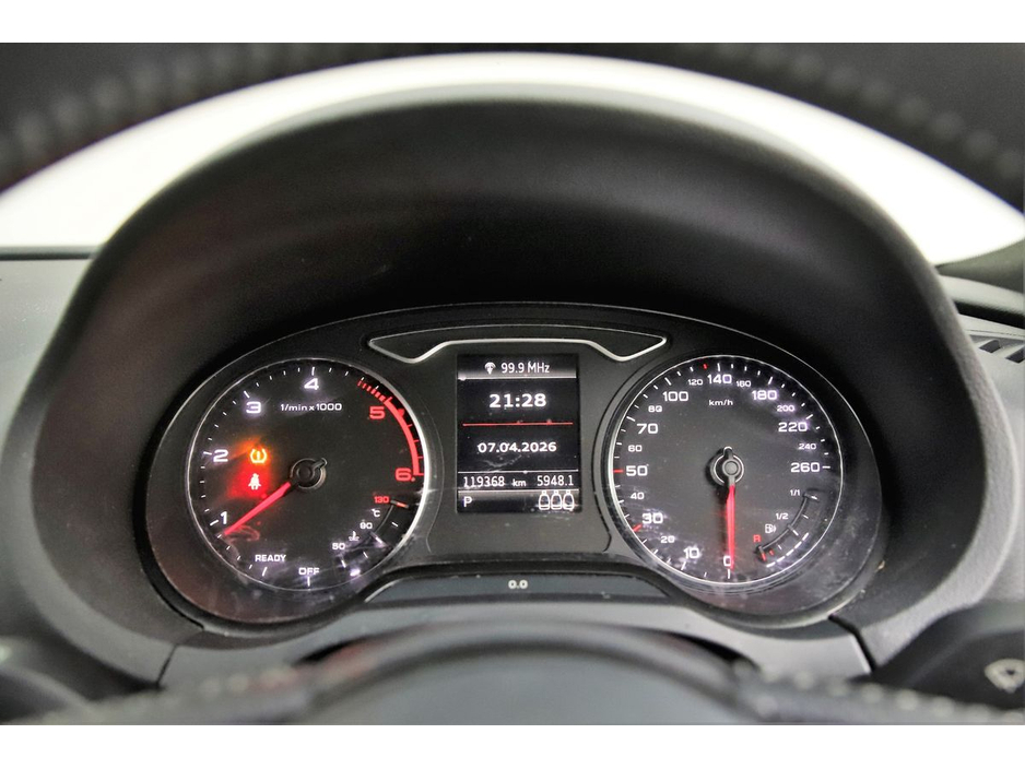 2018 Audi A3 - image 17